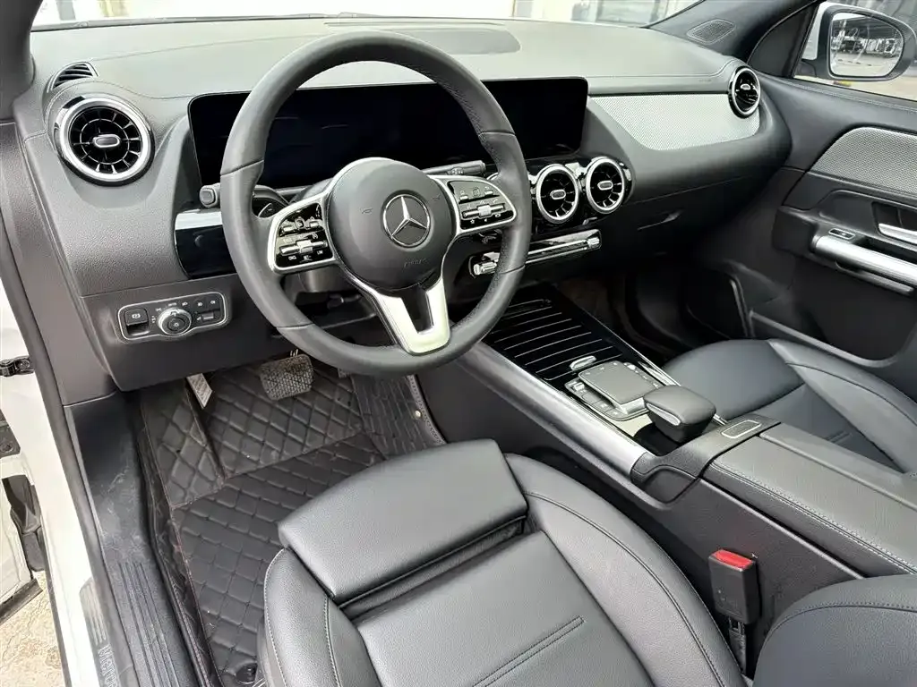 Mercedes-Benz GLA — фото 3