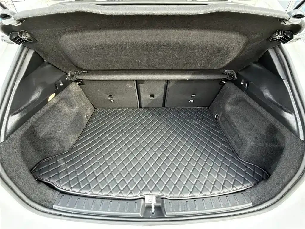 Mercedes-Benz GLA — фото 5