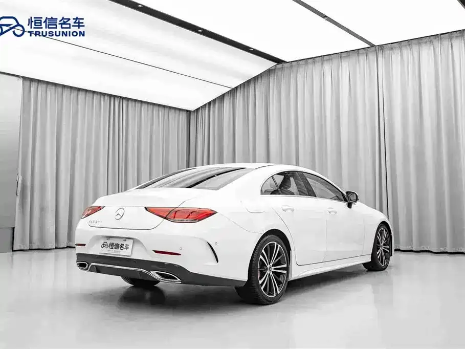 Mercedes-Benz CLS — фото 6