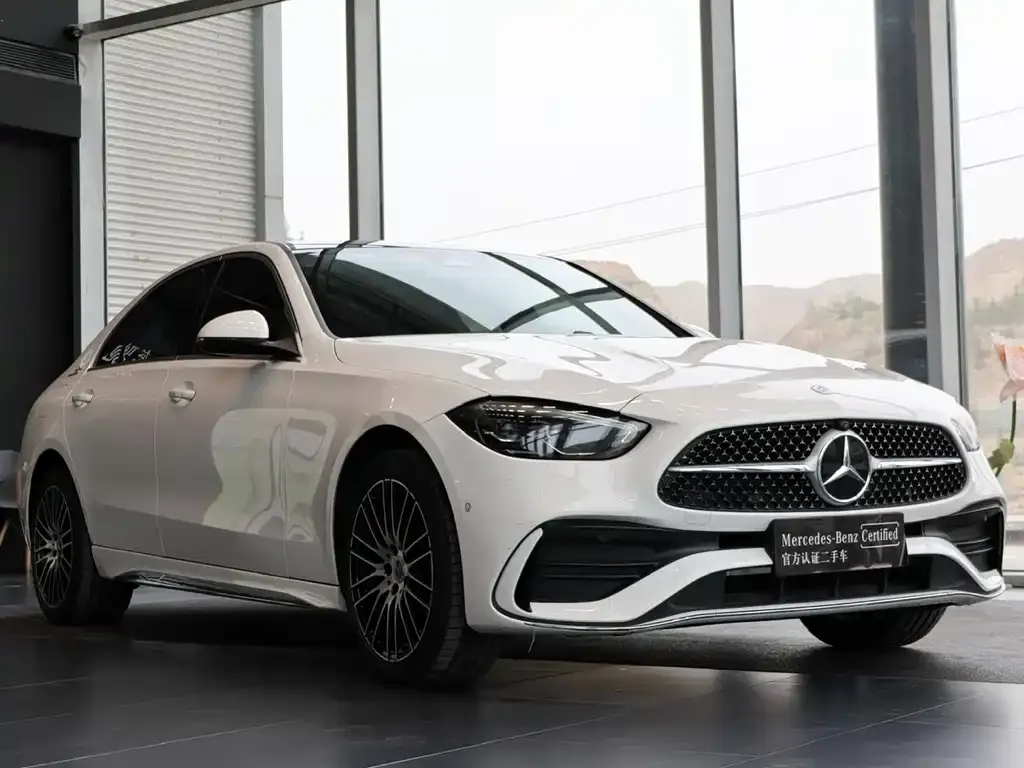 Mercedes-Benz C-Class — фото 10