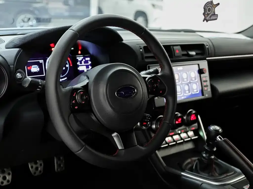 Subaru BRZ — фото 4