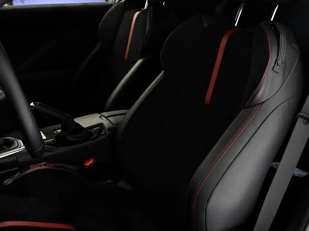 Subaru BRZ — фото 2