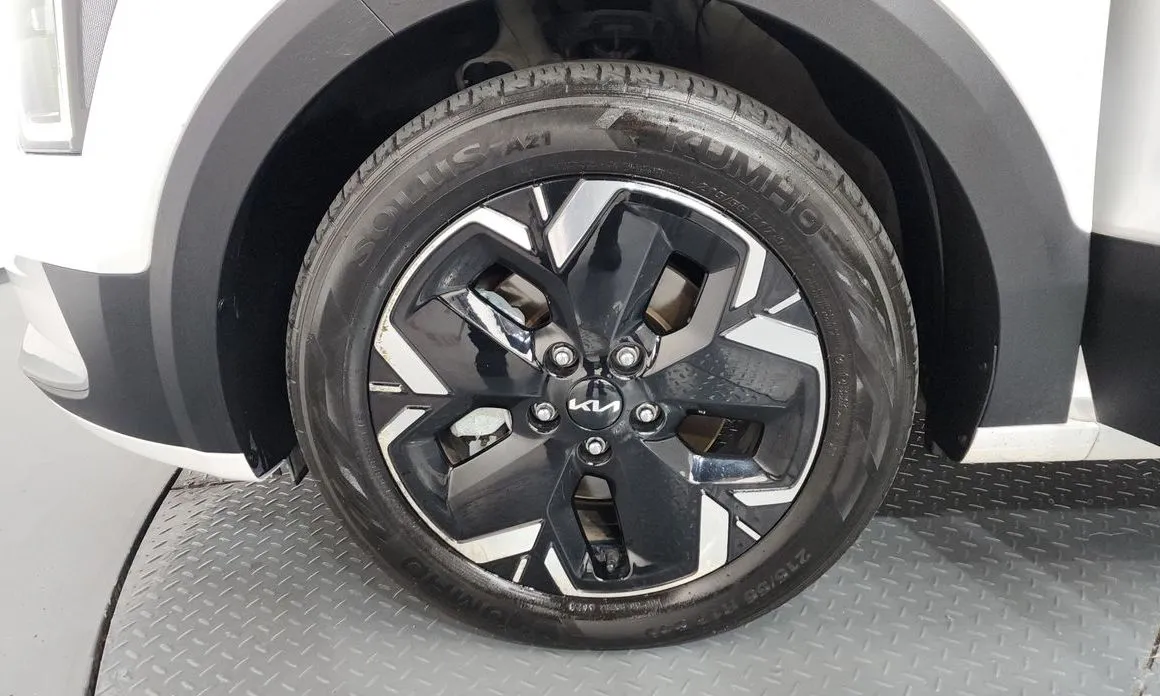 Kia Niro 2023 из KR, фото 10