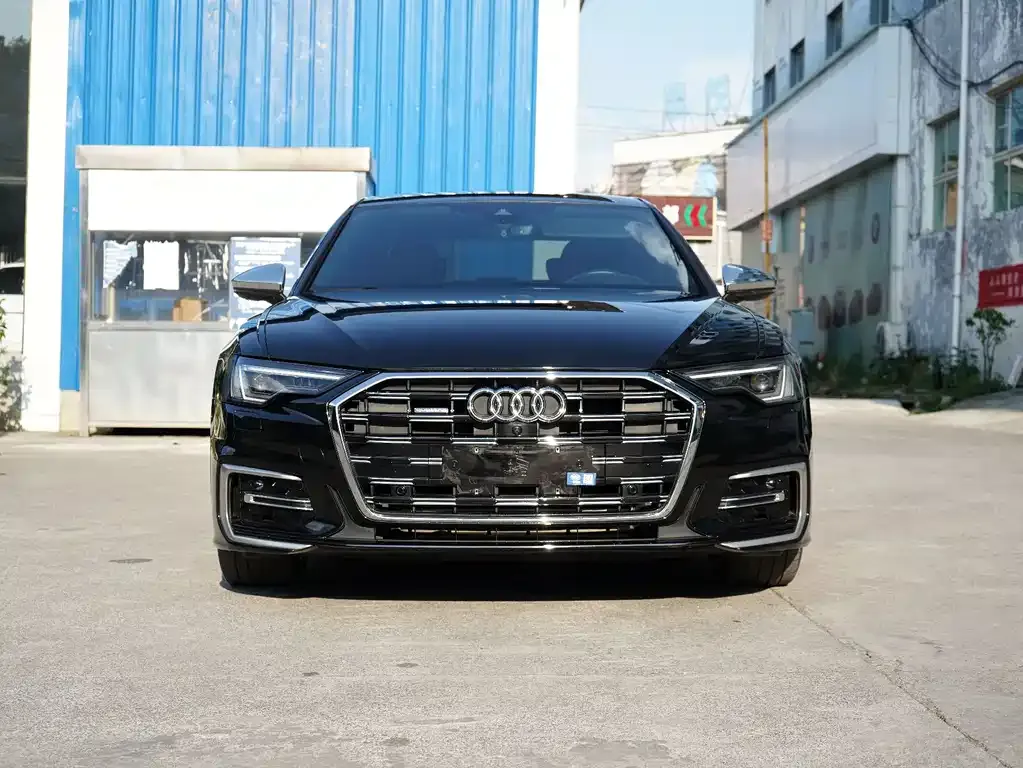 Audi A6L — фото 6