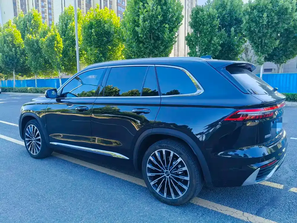 Geely Xingyue L — фото 9