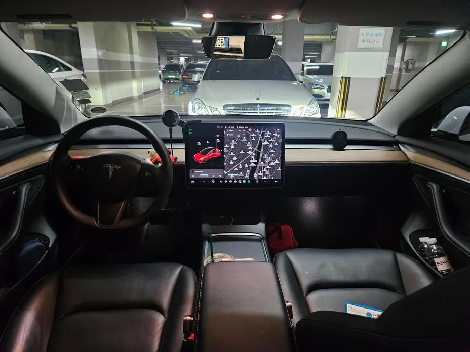 Tesla Model 3 — фото 3