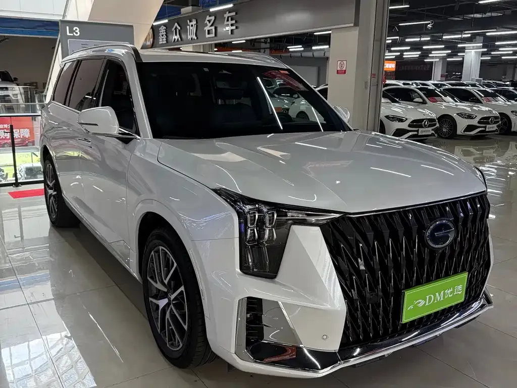 GAC Motor Trumpchi GS8 — фото 1