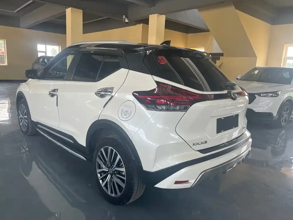 Nissan Kicks — фото 5
