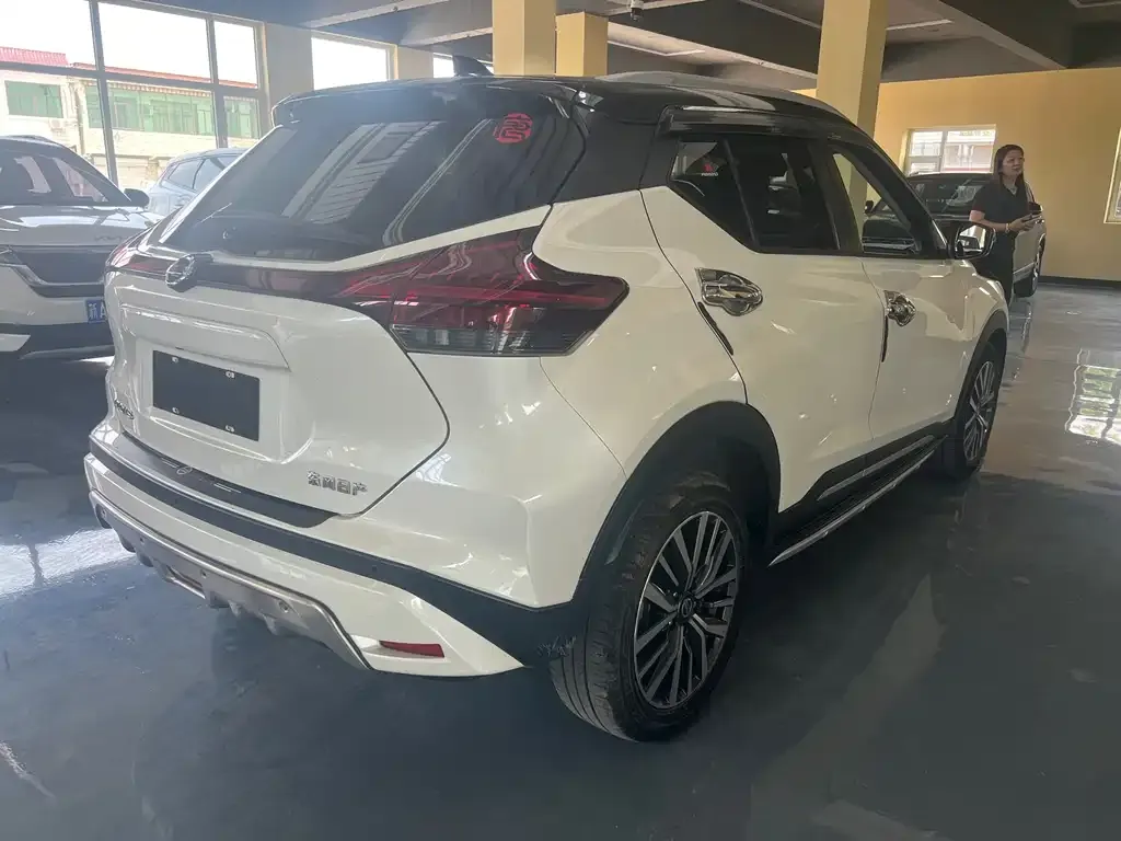 Nissan Kicks — фото 8