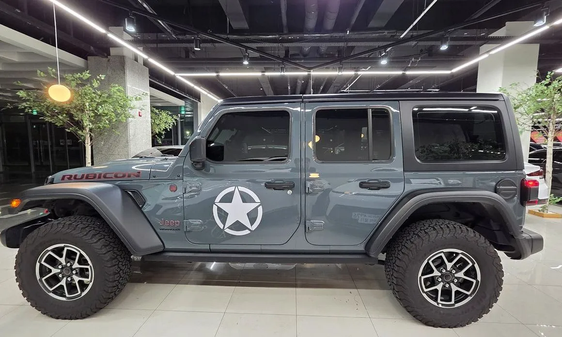 Jeep Wrangler — фото 4