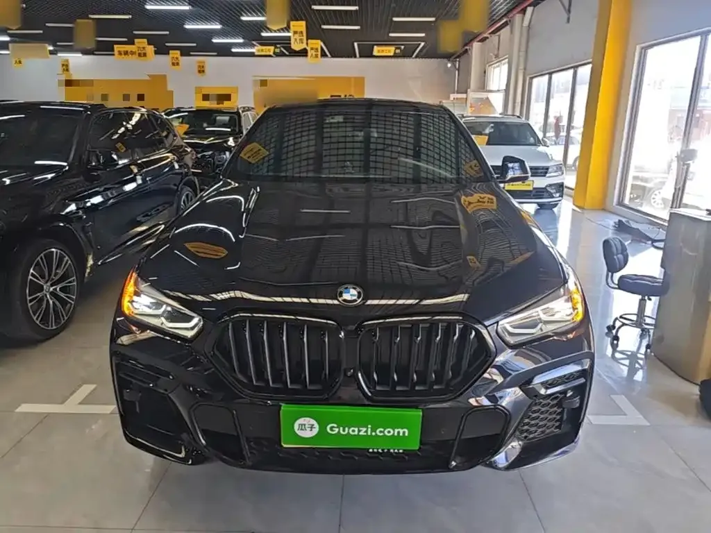 BMW X6 2023 из CN, фото 2