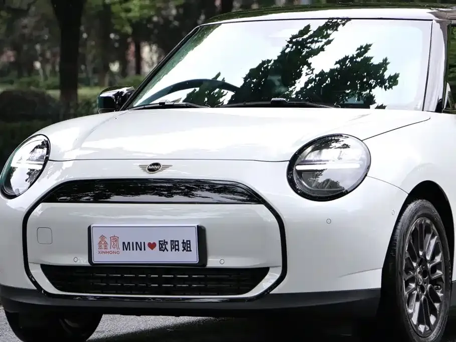 MINI Cooper EV — фото 4