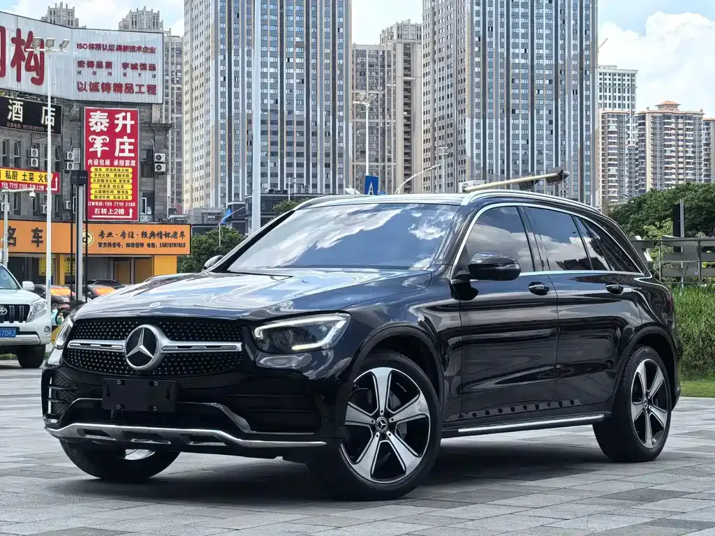 Mercedes-Benz GLC — фото 1