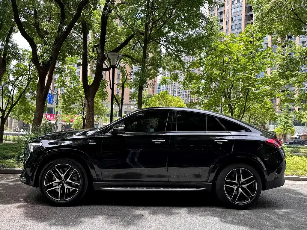 Mercedes-Benz GLE Coupe AMG — фото 9