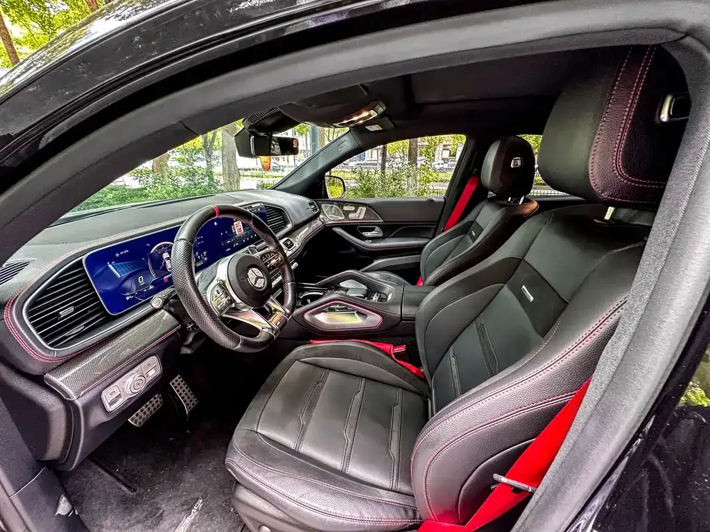 Mercedes-Benz GLE Coupe AMG — фото 8