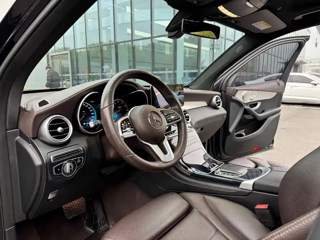 Mercedes-Benz GLC 2021 из CN, фото 4