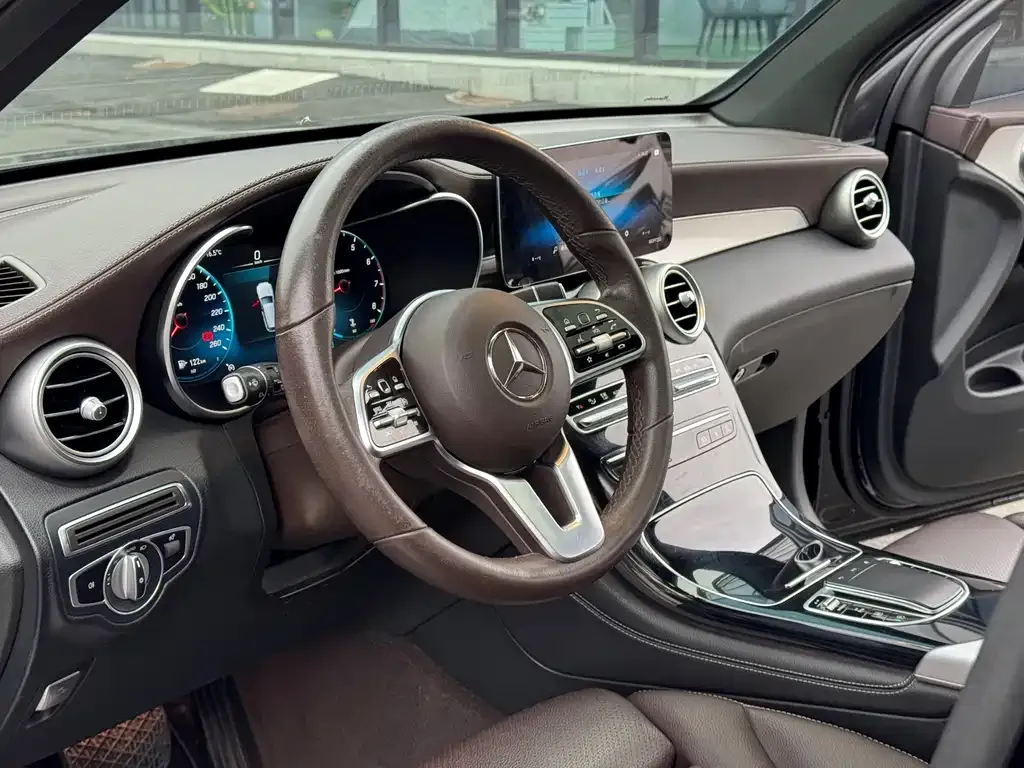 Mercedes-Benz GLC 2021 из CN, фото 2