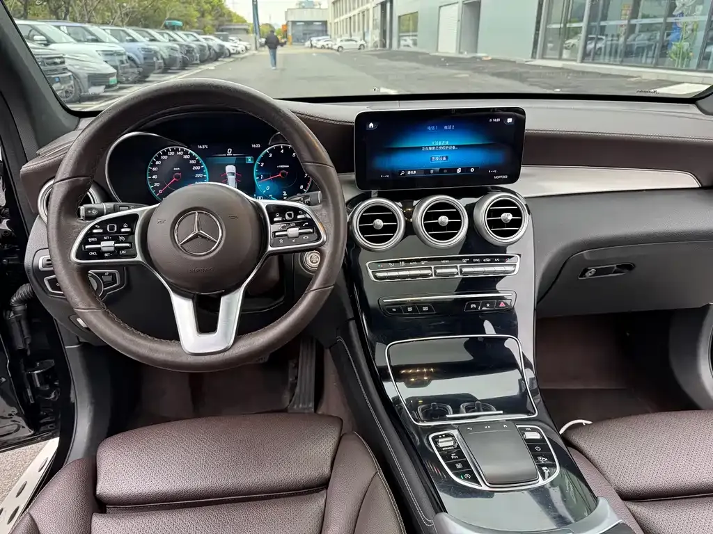 Mercedes-Benz GLC 2021 из CN, фото 9