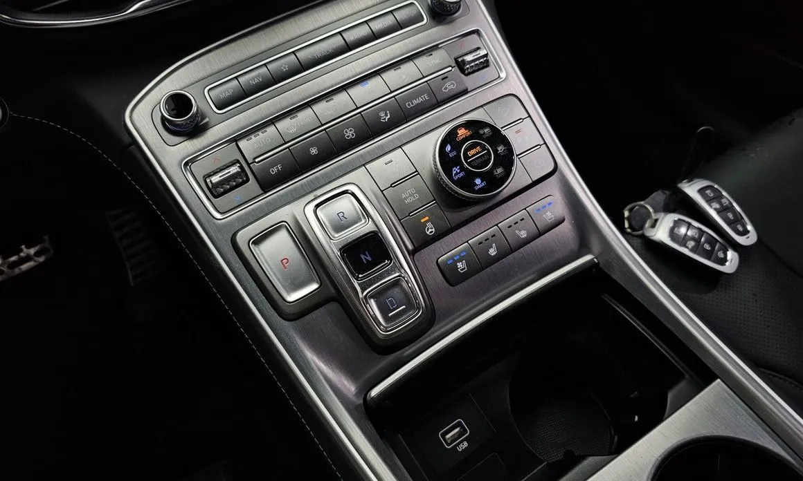 Hyundai Santafe — фото 6