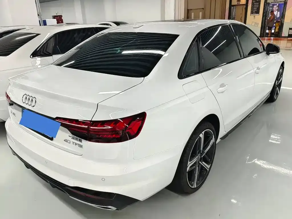 Audi A4L 2026 из CN, фото 7
