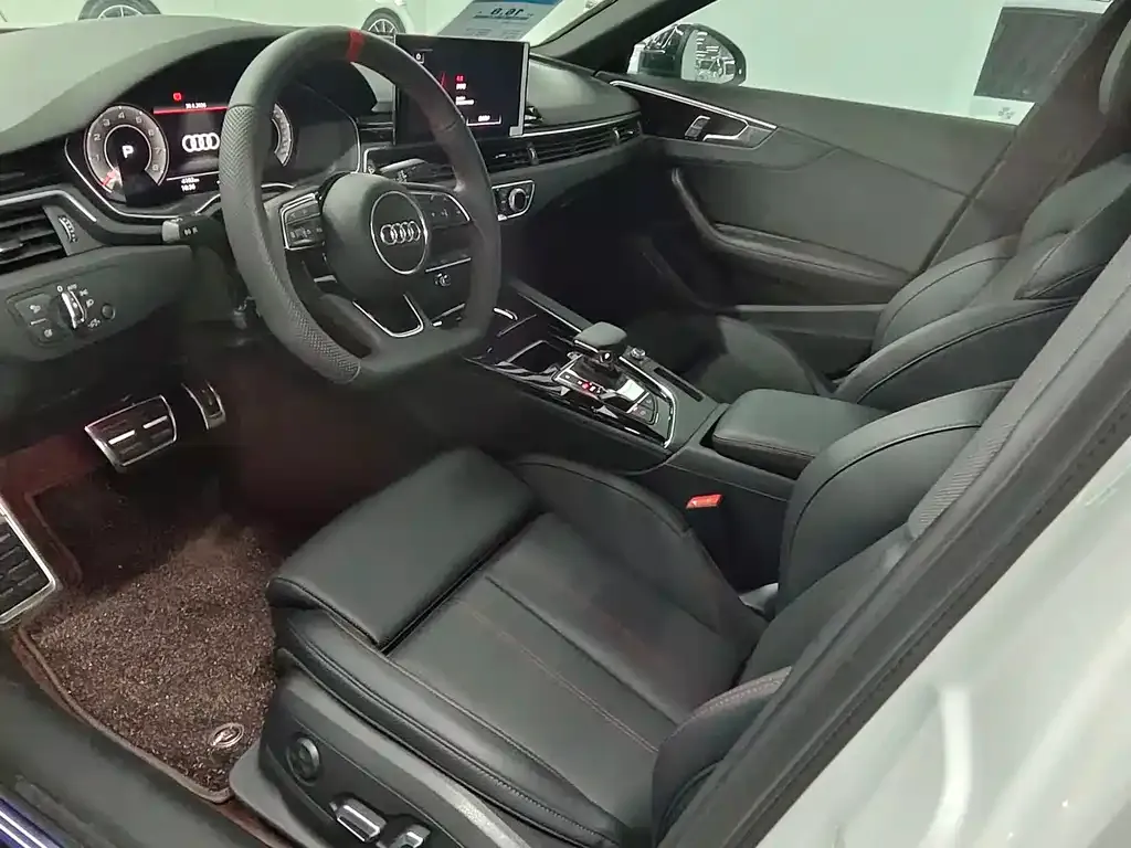 Audi A4L 2026 из CN, фото 9