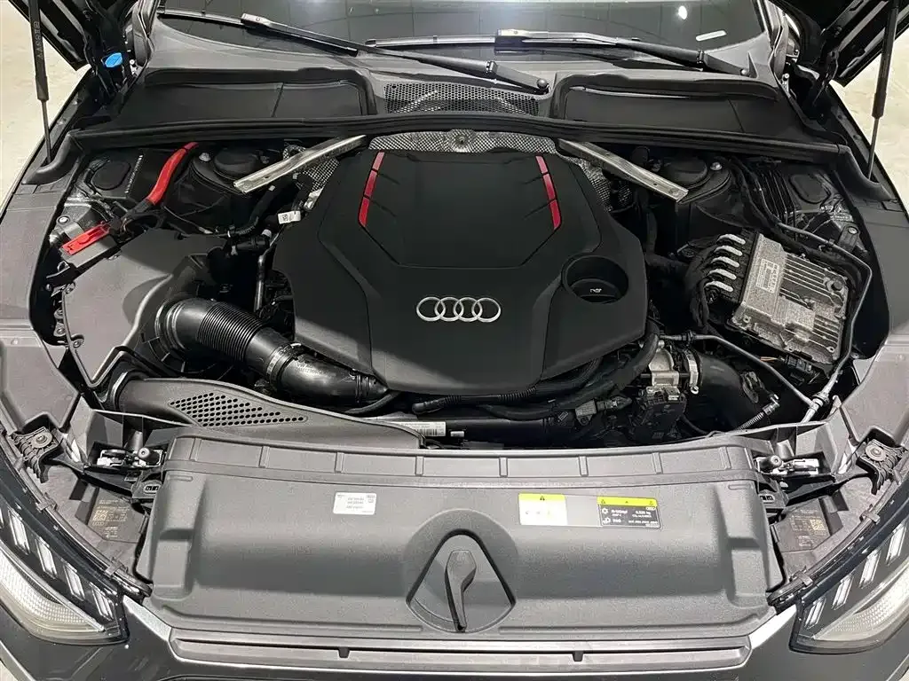 Audi S4 — фото 9