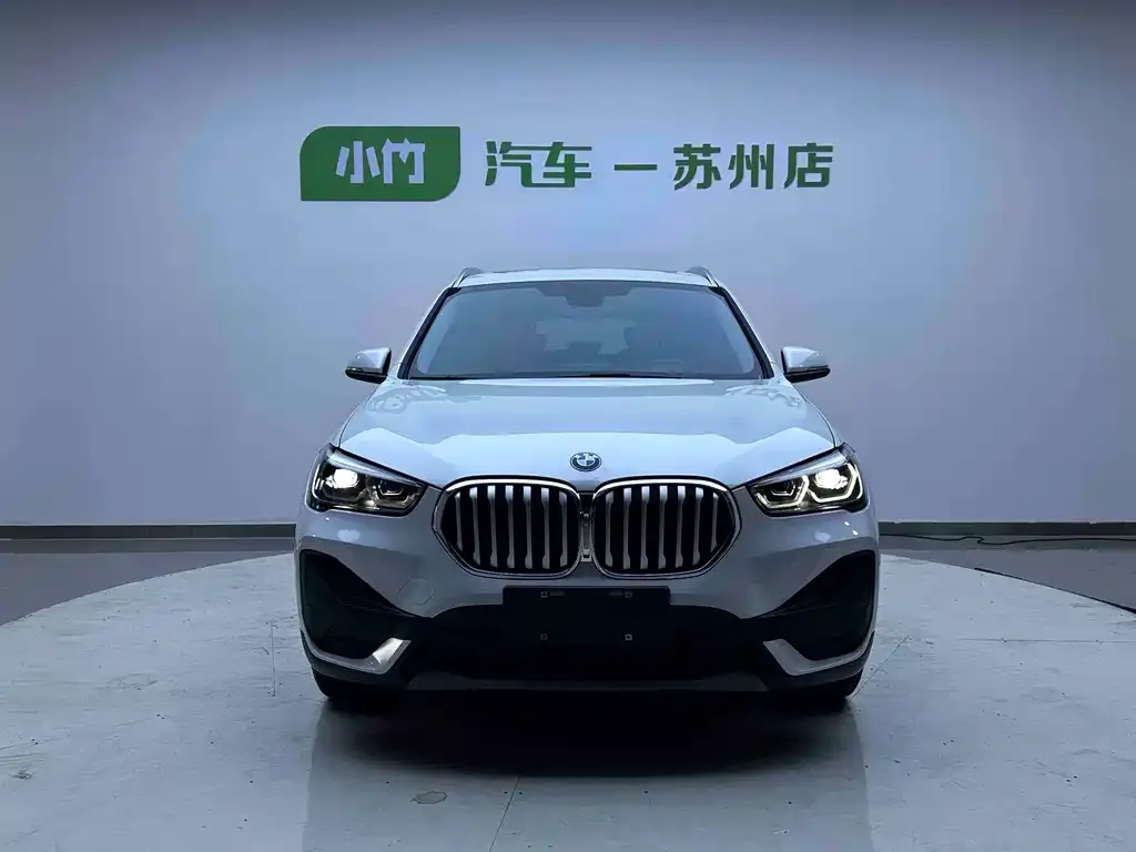 BMW X1 — фото 10