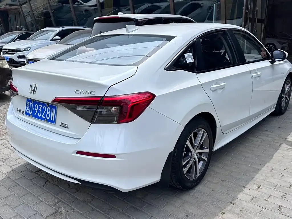 Honda Civic — фото 6
