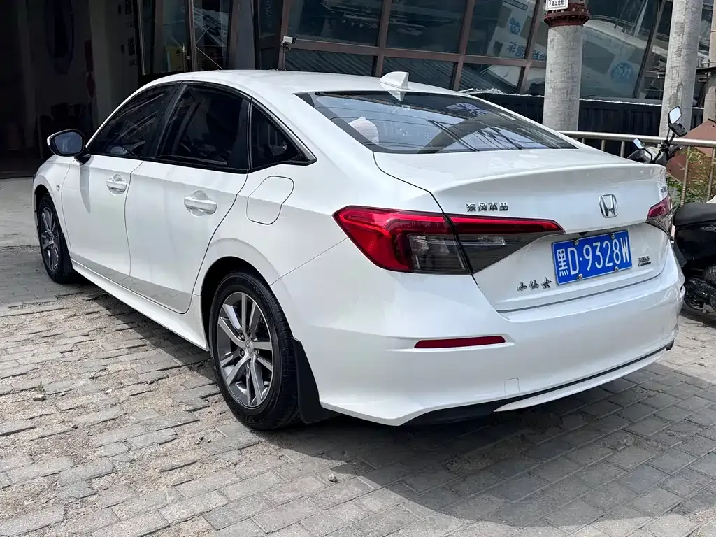 Honda Civic — фото 7