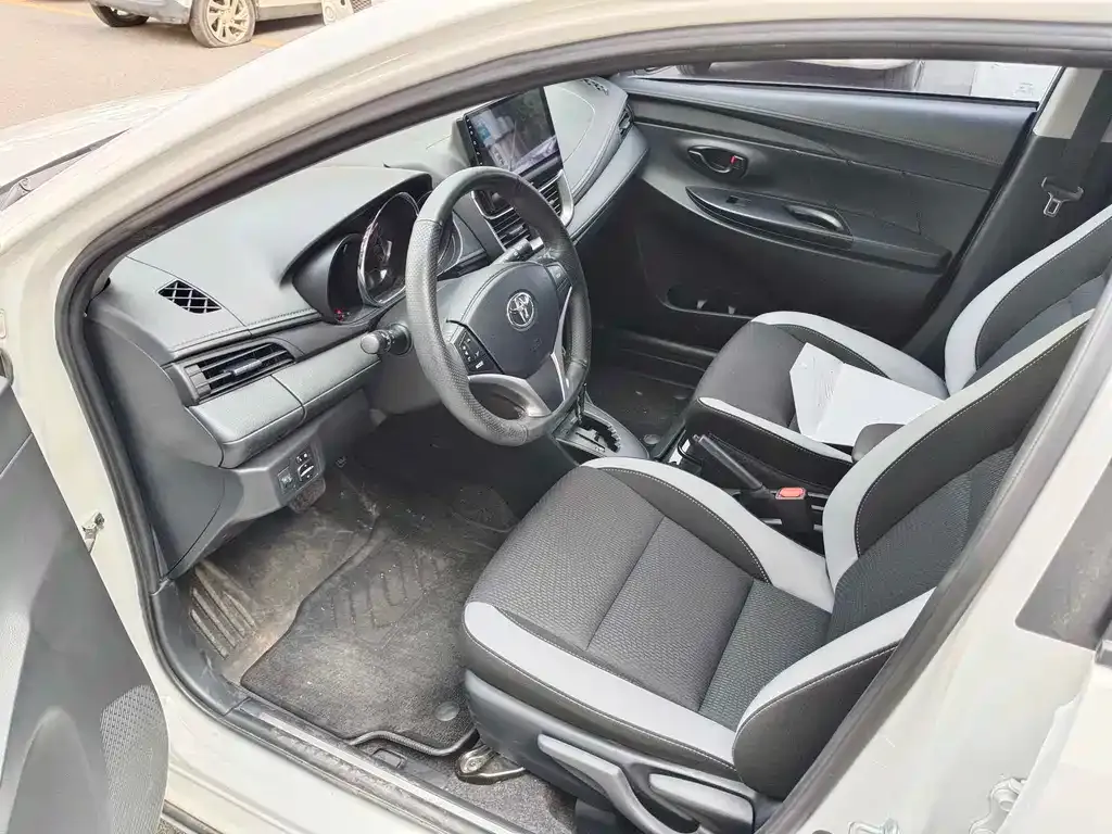 Toyota Yaris L 2022 из CN, фото 8