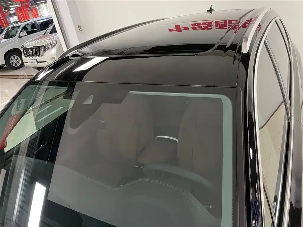 Audi Q7 2024 из CN, фото 4