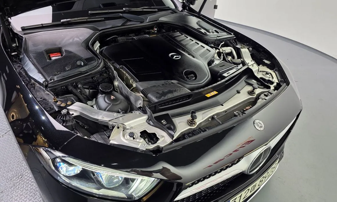 Mercedes-Benz CLS-Class — фото 10