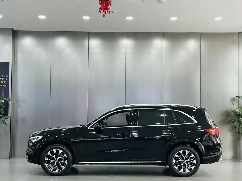 Mercedes-Benz GLC — фото 3