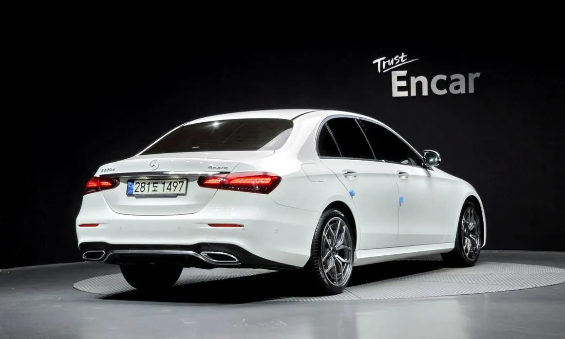 Mercedes-Benz E-Class 2021 из KR, фото 2
