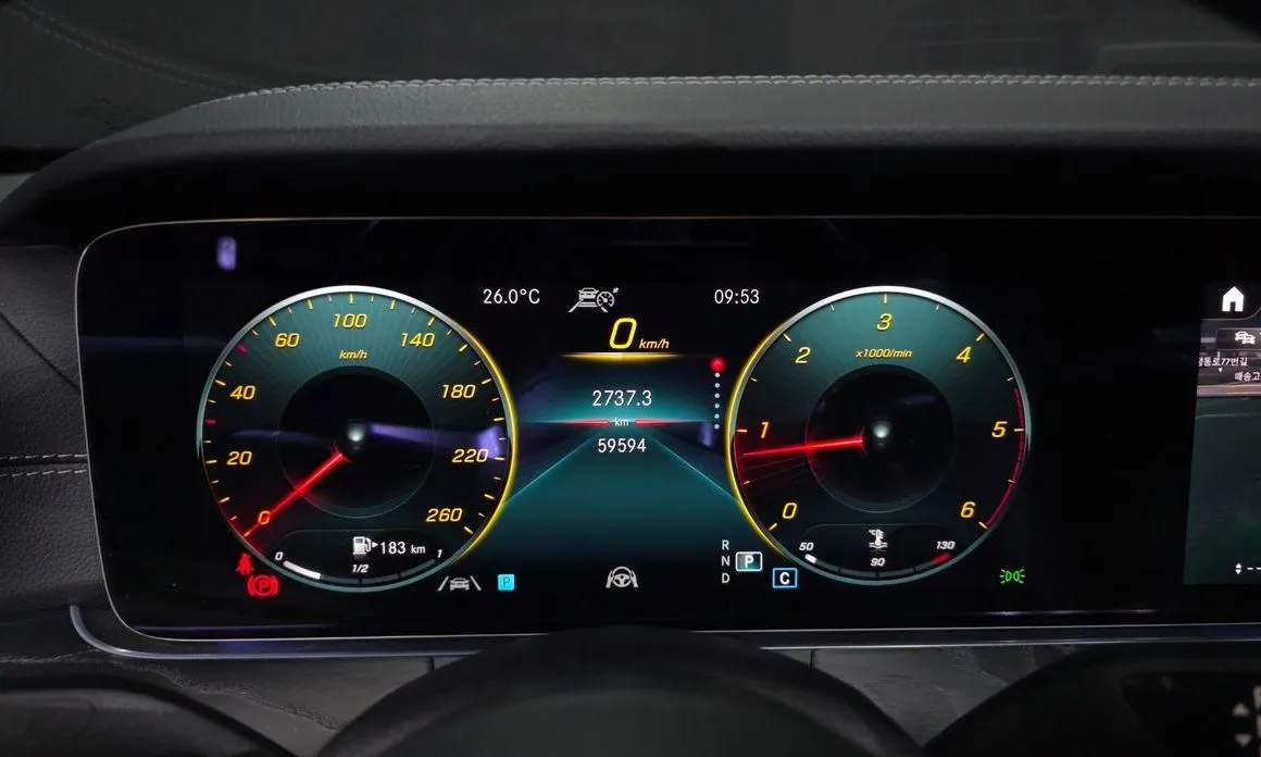 Mercedes-Benz E-Class 2021 из KR, фото 4