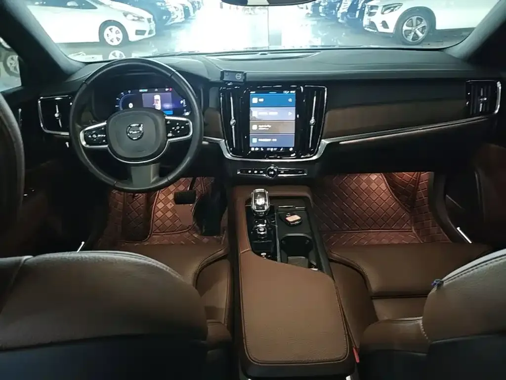 Volvo S90 — фото 7