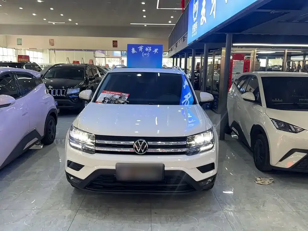 Volkswagen Tharu — фото 8