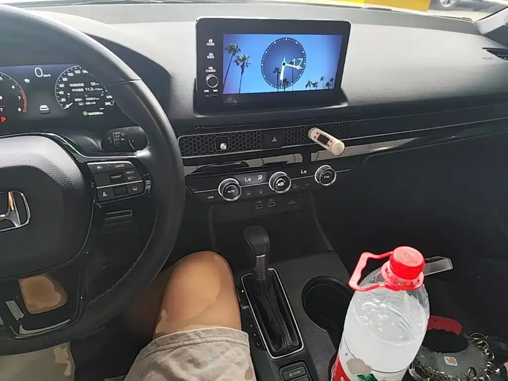 Honda Civic — фото 10