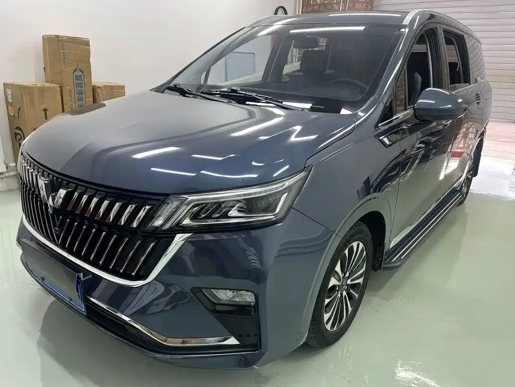 Wuling Jiachen — фото 1