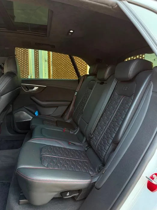 Audi RSQ8 2021 из KR, фото 2