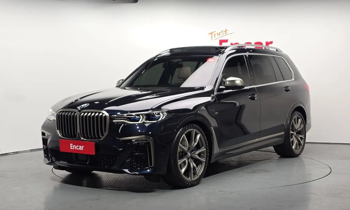 BMW X7 — фото 1