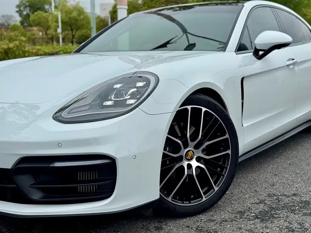 Porsche Panamera — фото 2