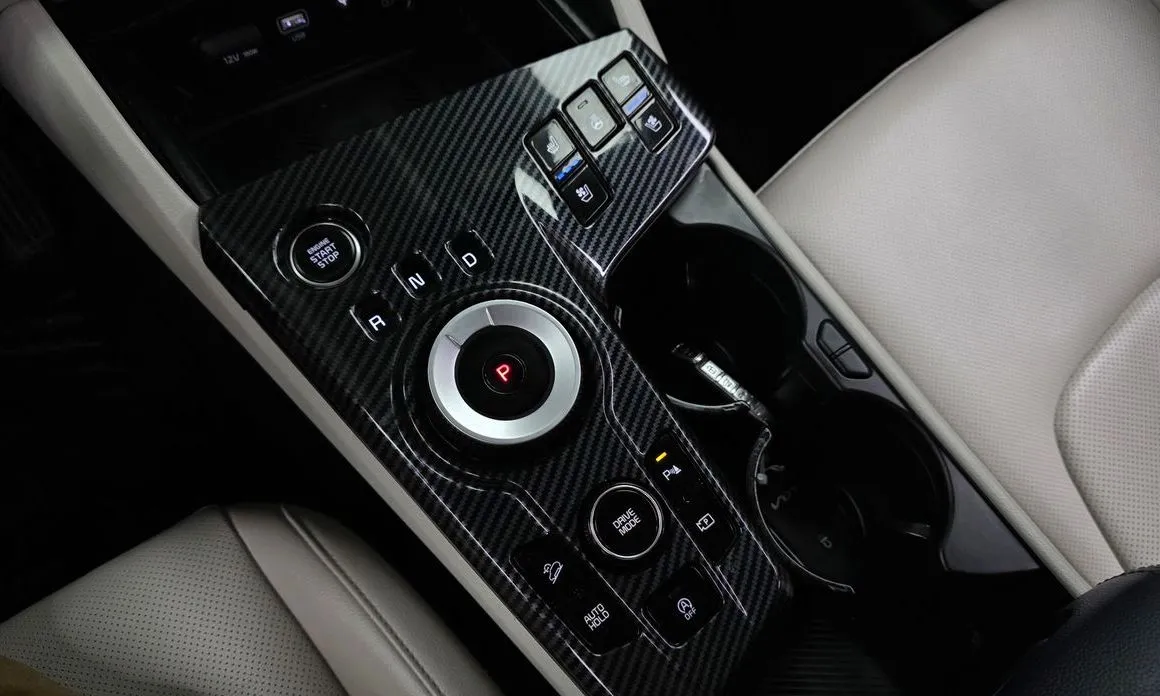 Kia Sportage — фото 10