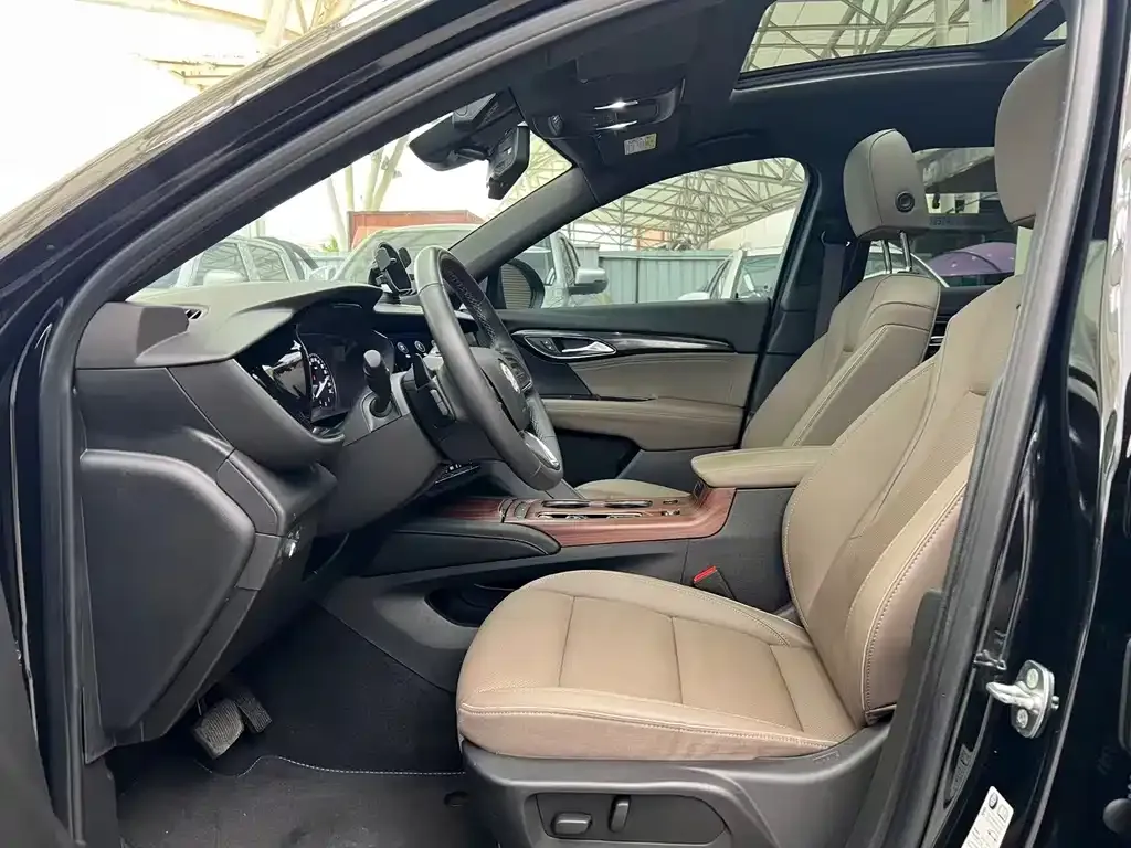 Buick Envision Plus — фото 8