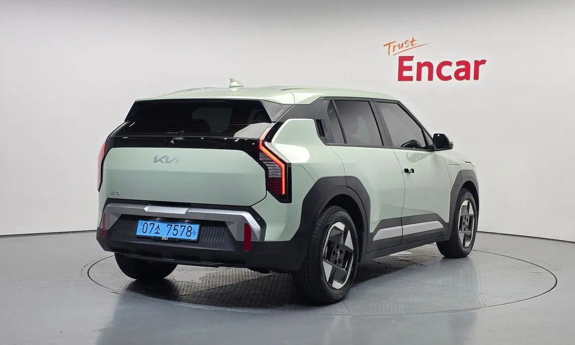 Kia EV3 — фото 3