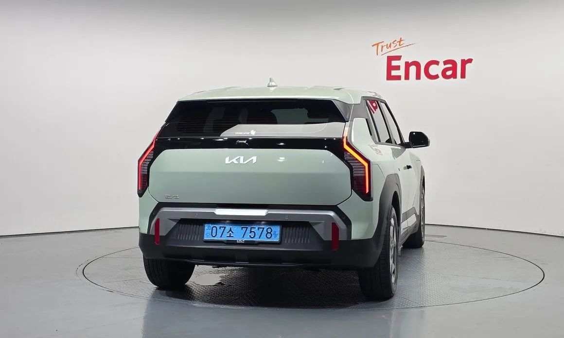 Kia EV3 — фото 7