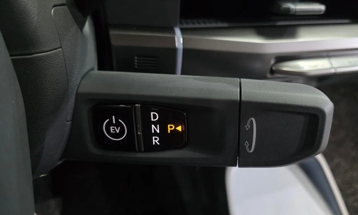 Kia EV3 — фото 6