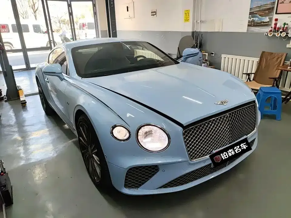 Bentley Continental — фото 1