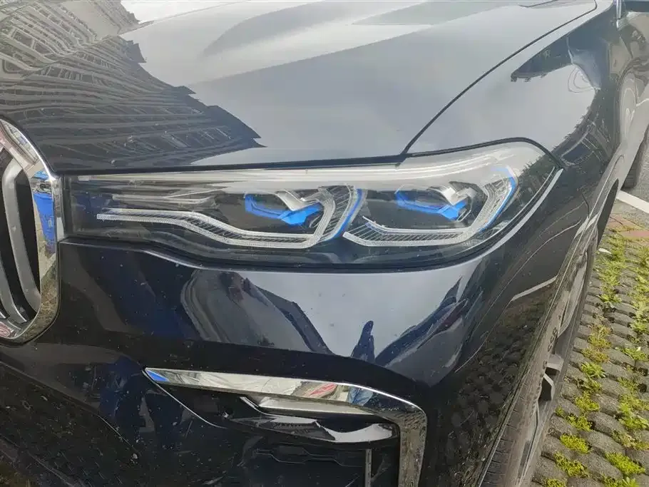 BMW X7 — фото 4