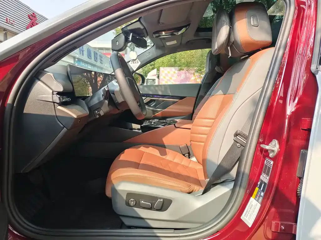 BMW i5 2024 из CN, фото 4